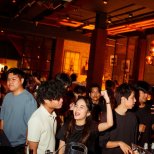 Chow Bar