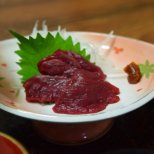 Basashi (馬刺し)