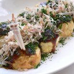 Takoyaki (たこ焼き)